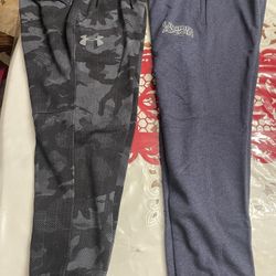 UNDER ARMOUR JOGGERS LARGE NEW 