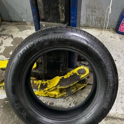 235/60R18 Bridgestone EL450