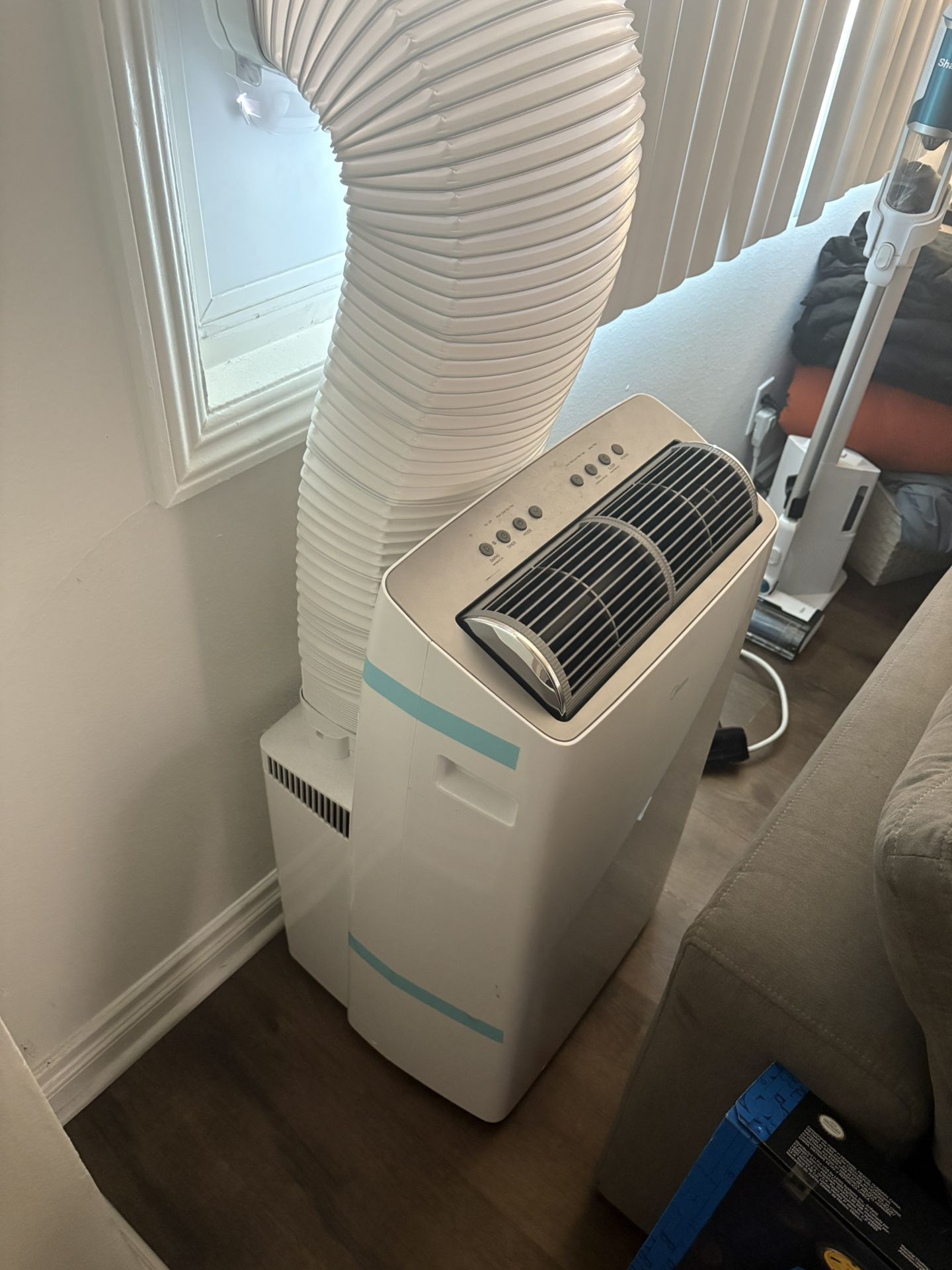 Midea Portable Air Conditioner 