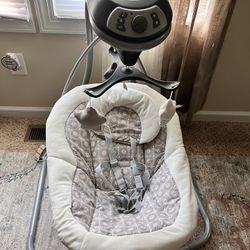 Graco Baby Swing