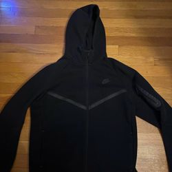 nike tech