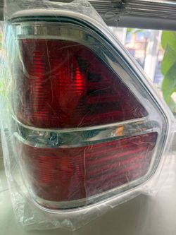 Tail light compatible with ford f-150 2009-2014 driver side