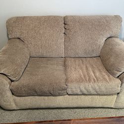 Loveseat 