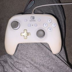 Nintendo Switch Pro Controller 