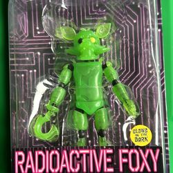 Radioactive Foxy(Glow In The Dark) Figure 