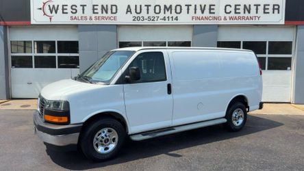 2017 GMC Savana 2500