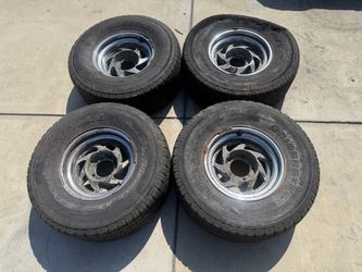 KMC 15x8 Inch Chrome wheels 5x5.5 Lug pattern Ford Dodge jeep IH