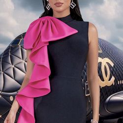 NWT, Lavishly Paris Bowknot Ruffle Midi Bandage Dress