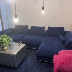 Must Go Sectional Sofa