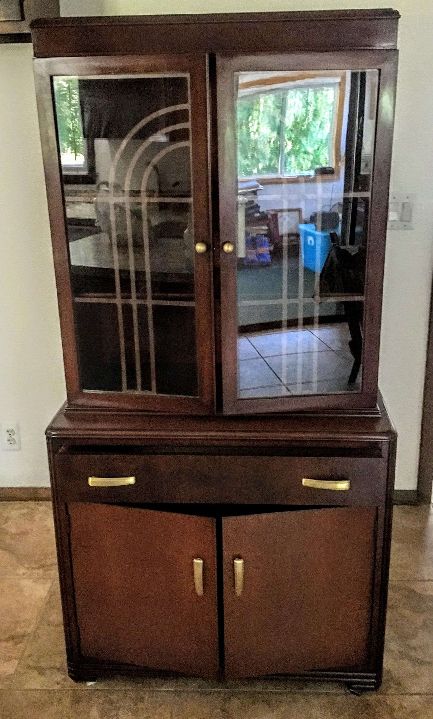 Antique-Retro vintage china cabinet