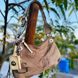 Rare Vintage Guess Y2K shoulder bag