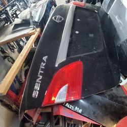 2015 Nissan Sentra Trunklid 