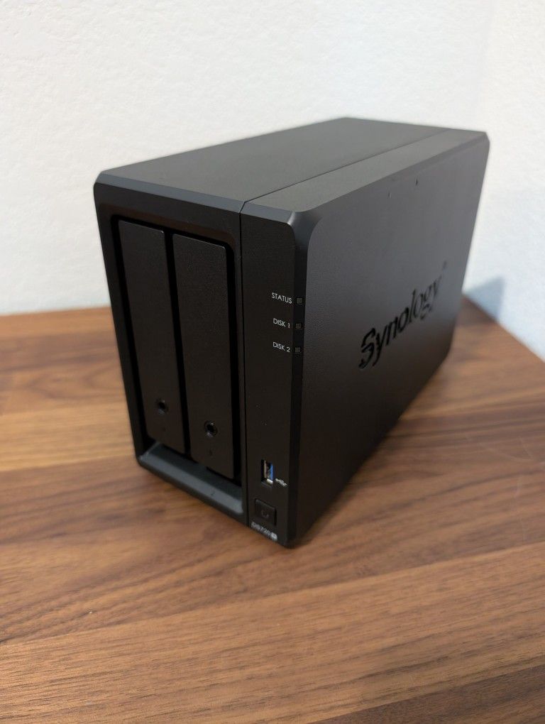 Synology DS720+