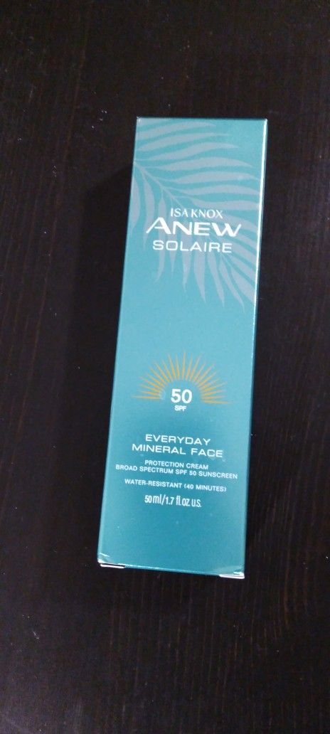 ***AVON SUNSCREEN 50spf