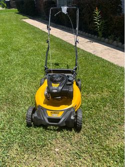 dewalt gas mower
