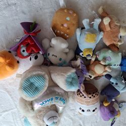 Free Plushies. Bluey, Cinamaroll, Pusheen