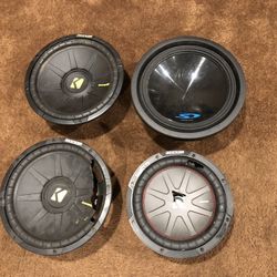 All four of the speakers Don’t Work 