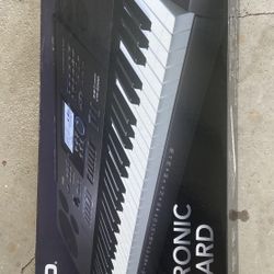 CTK-6200   Casio piano