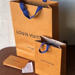 ¡Like NEW! Lot Of 3 Authntic_LOUISVUITTONShopping TotePaper Bags And_Card Envelope!?¡
