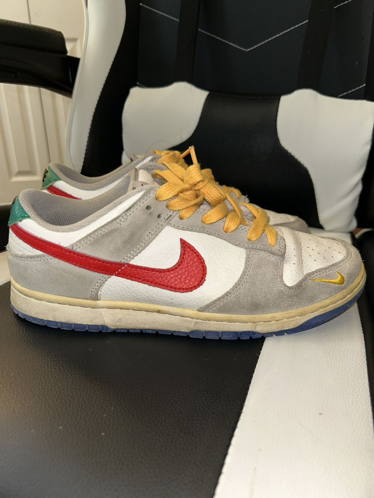 (used) Nike Dunk Low Light Iron Ore Sneakers Size 8