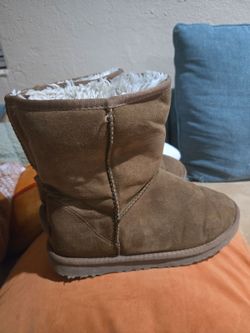 Ugg Womens Classic Short II Winter Boots Brown Suede Mid Calf Pull On 8 M
