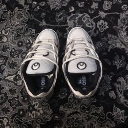 Osiris D3 (white) 