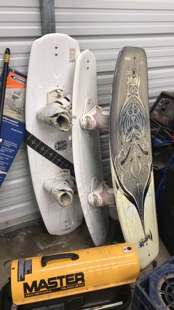 3 wakeboards