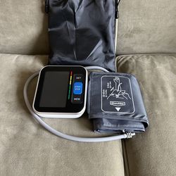 Blood pressure monitor