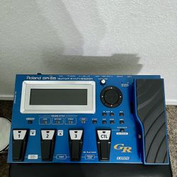 Roland GR-55S Guitar Synthesizer 2012 - Present - Blue