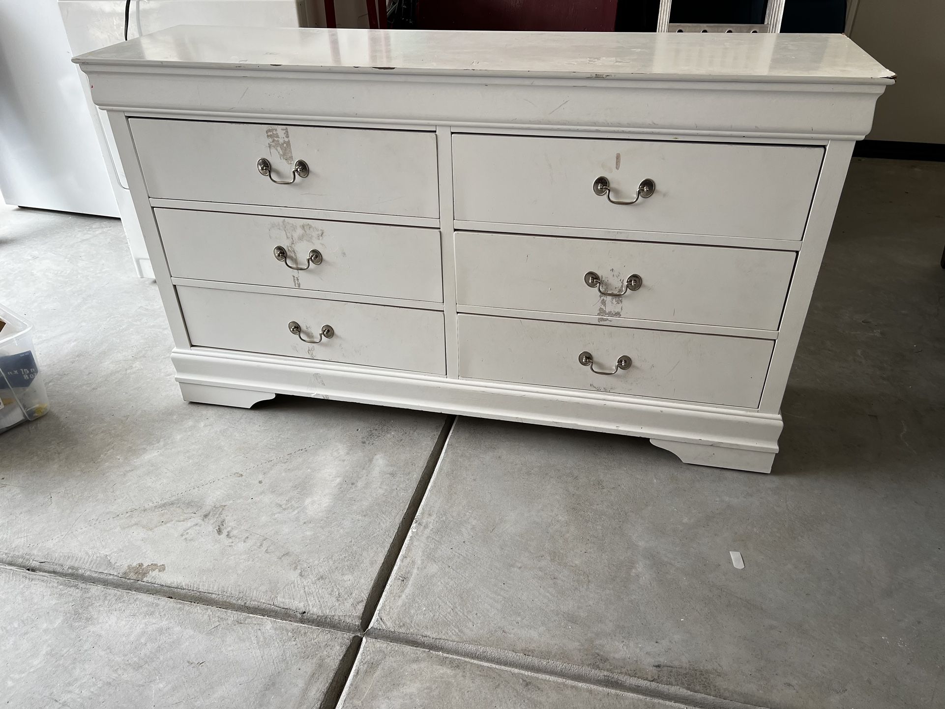 Dresser With Mirror Included 