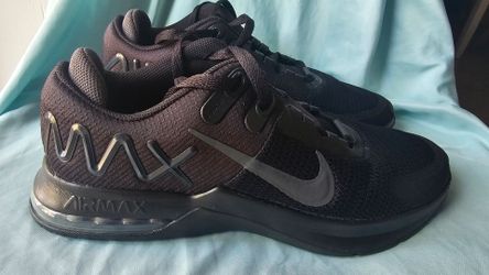 Nike Air Max Alpha Trainer 4 Black
Size 12
Model Number: CW3396-002.Key Feature: Visible Max Air unit in the heel for https://offerup.com/redirect/?o=