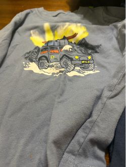 Long sleeve tee