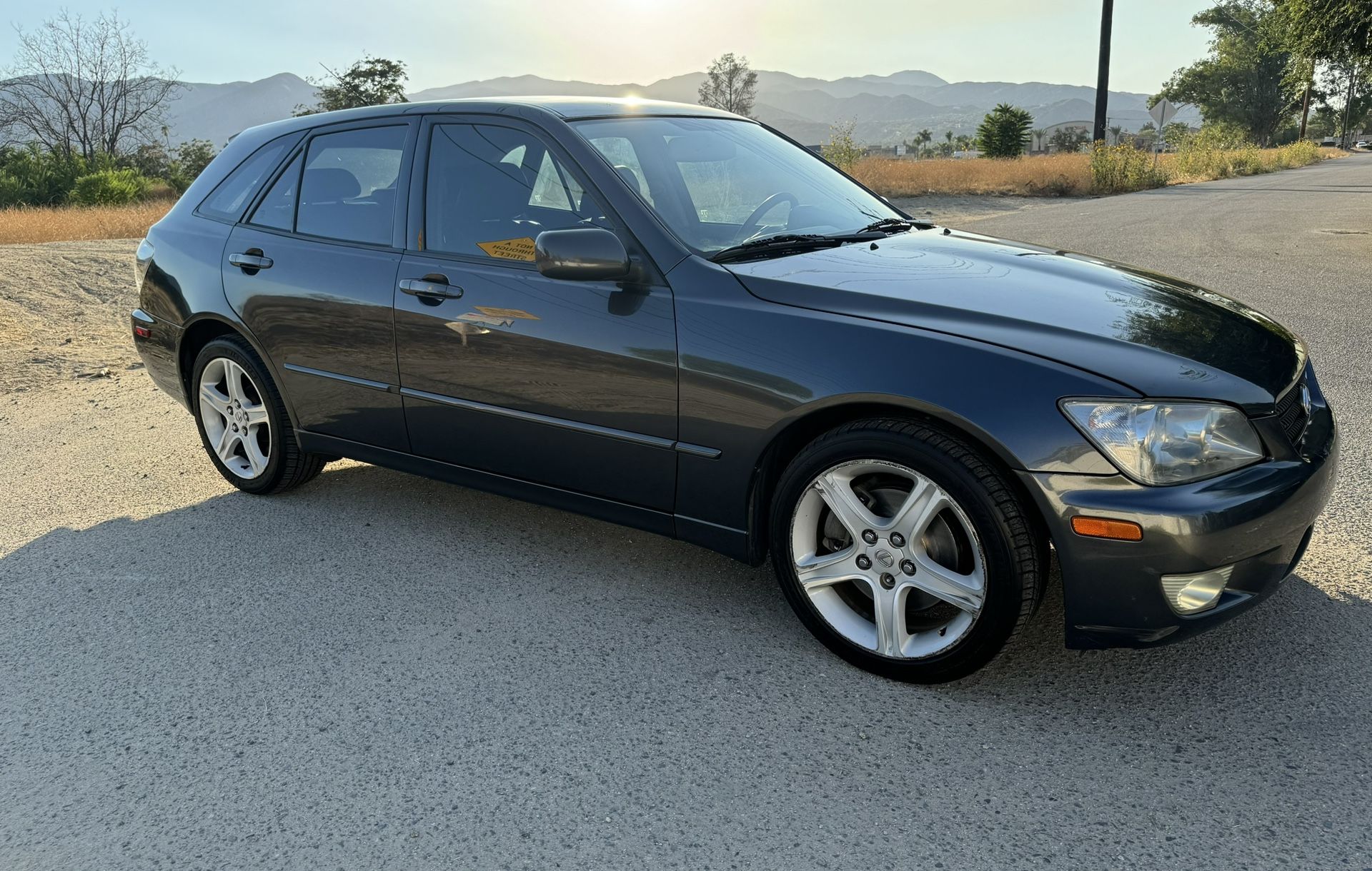 2003 Lexus Is300 Sportcross 