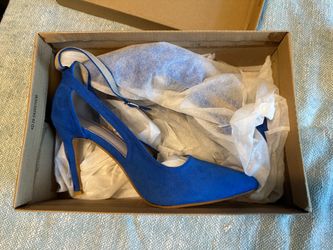 Blue faux suede heel with ankle buckle—W 8