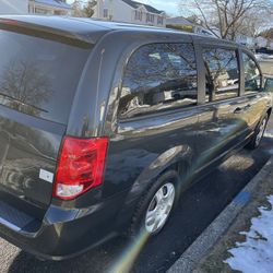 2012 Dodge Caravan