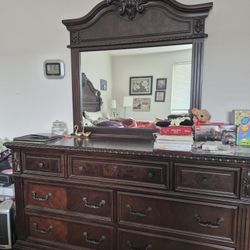 V Good Condition Like New 