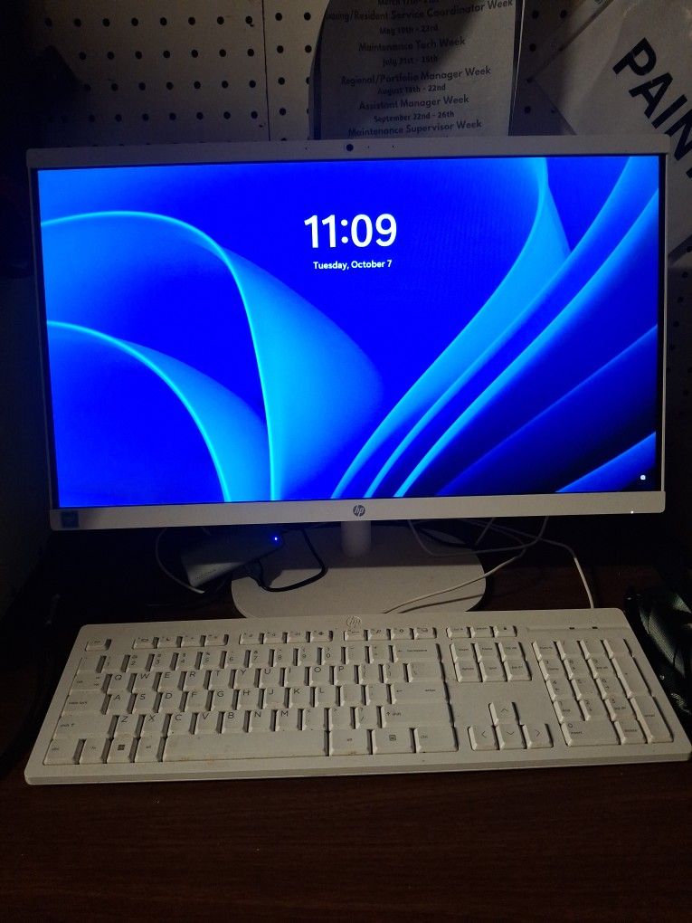 All In 1 Monitor 