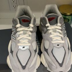 Grey New balance 9060