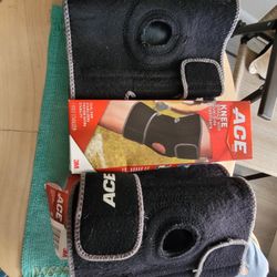 Ace Knee Brace With Dual Side Stabilizers.Have 4 ,Price $8 Each