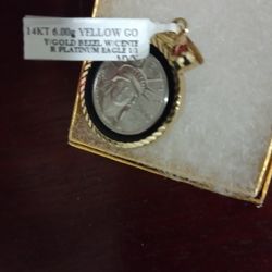 Platinum 1/10 Liberty Coin Platinum On Gold Medal