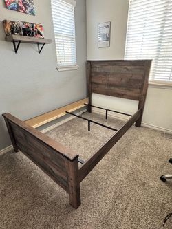 Full Size Bed and Nightstand
