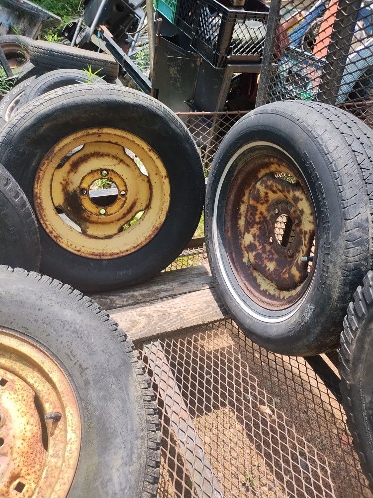 Four Lug Tracker Wheels