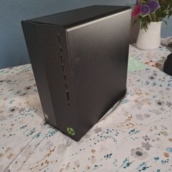 Selling PC Need The Money To Buy A Tuttio (Open To Offers) NEED GONE QUICK