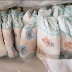  Size 7 Pamper's (14 Diapers)
