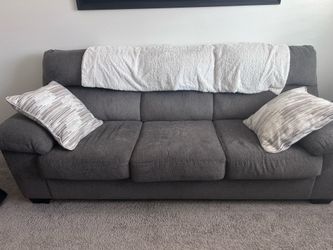 Ashley Furniture Couch & Loveseat Set