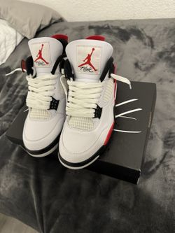 Jordan 4 Size 8.5