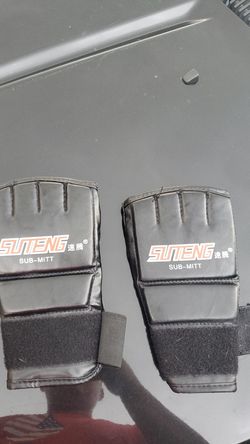 MMA GLOBES. BRAND NEW