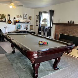 Pool Table ( Free Delivery & Set Up & Color Felt Of Your Choice )
