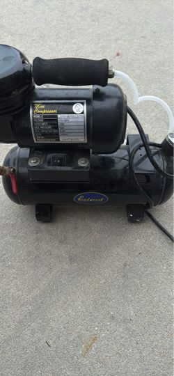 CP202 Eastwood Air Brush Compressor is a compact, quiet, 60 PSI portable mini-compressor