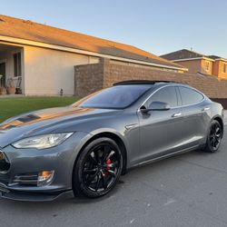 2013 TESLA MODEL S 85
